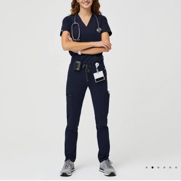 Figs Yola Skinny Scrub Pants - Picture 2 of 9